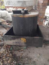 Serbatoio per raccolta olio