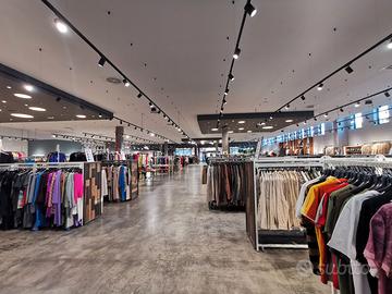 Negozio-Spazio Commerciale Prestigioso