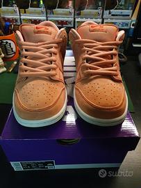 Nike sb dunk low pro pink pig jordan