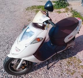 scooter 50 Aprilia 