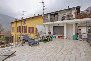 Appartamento di 120 m² con 5 locali a Valganna