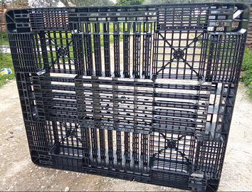 Bancali Usati in Plastica 130x110