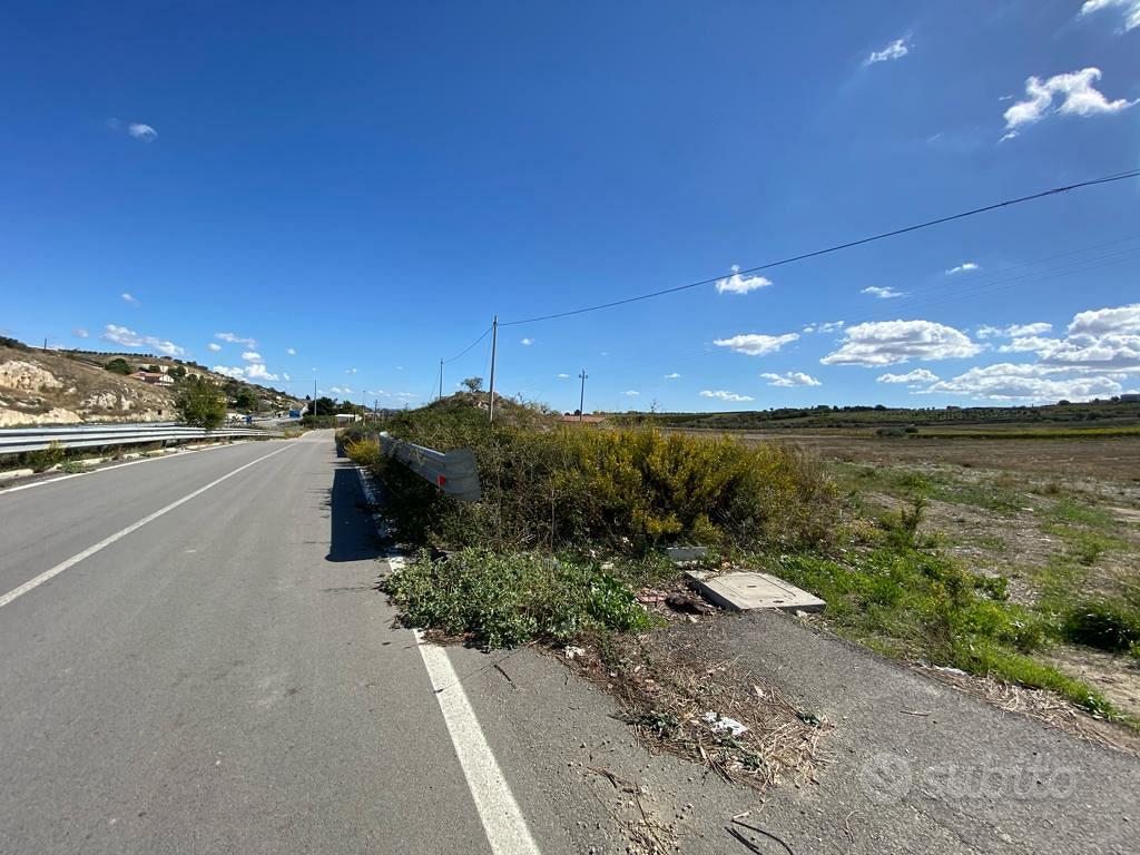 Terreno Grotta Rossa Contrada Fazi - Vista 2