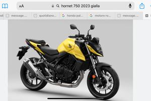 Honda Hornet 750 Lug. 2023 con soli 1800 km