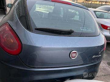 Baule / portellone posteriore fiat bravo 2008