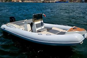 Gommone spazioso con Mercury Pro 40/70 2023