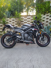 Triumph street triple 765 rs