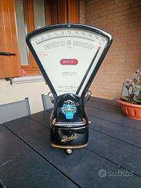bilancia Berkel modello O restaurata nera  antica