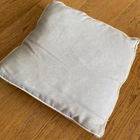 Cuscino da divano nuovo, 40x40 cm