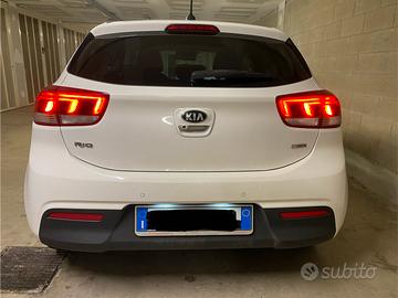 Kia Rio 1.0 100cv cool
