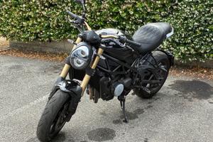 Benelli 752S