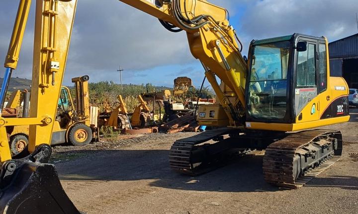 Escavatore cingolato Caterpillar