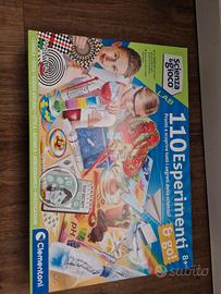 Gioco esperimenti scientifici