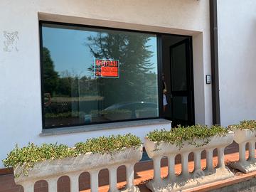 Locale commerciale piano terra