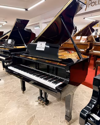 PIANOFORTE MEZZA CODA YAMAHA MOD. C3 NERO LUCIDO