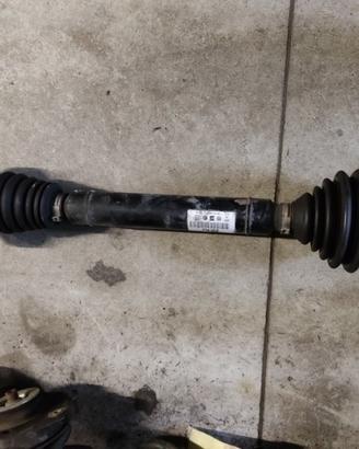 Semiasse destro AUDI A3 4X4 1968cc TDI del 2008