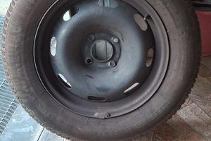 Cerchi+ gomme  invernali mozzo Citroen Peugeot
