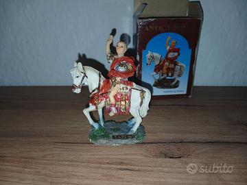 Statuina Giulio Cesare a Cavallo antica Roma 