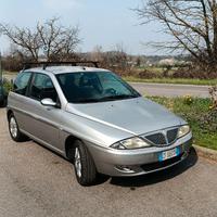 Lancia y 1200 anno 2003 km 151000