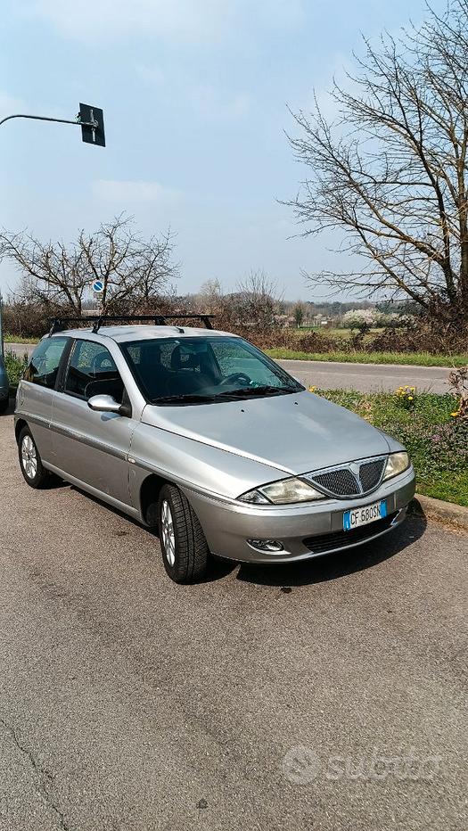 LANCIA Y