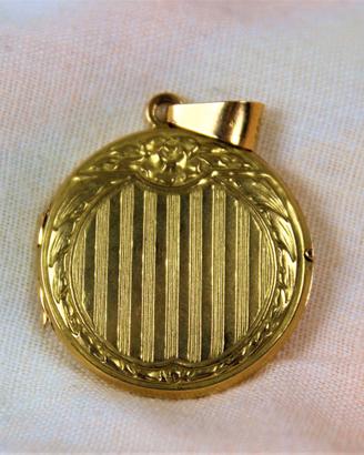 Portra foto / pendente in oro.