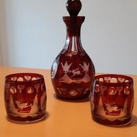 Caraffa e 2 bicchieri liquore vetro rosso Boemia