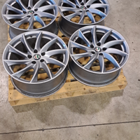 Cerchi alfa romeo giulia 18" pollici differenziati