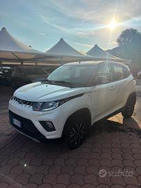 Mahindra Kuv 100 K8