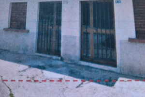 Magazzino- Autorimessa - adibito commerciale