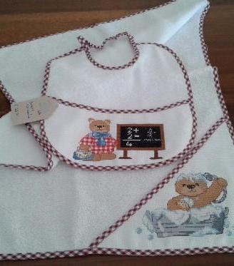 Set asilo ricamo punto croce