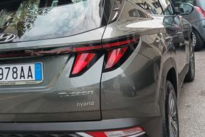 Tucson Hybrid 230 cv