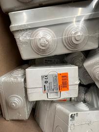 MATERIALE ELETTRICO PER CHIUSURA ATTIVITÀ