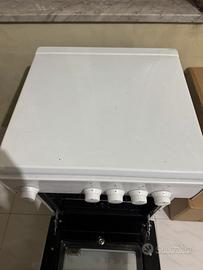 Forno + Piano Cottura 4 Fuochi