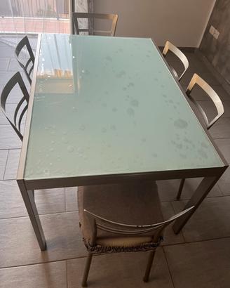 Tavolo e sedie calligaris