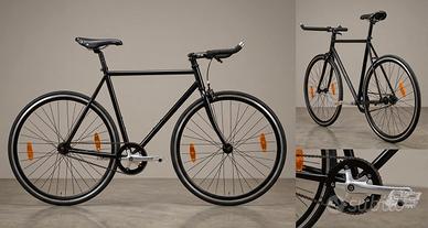 Bicicletta scatto fisso / Fixie total black