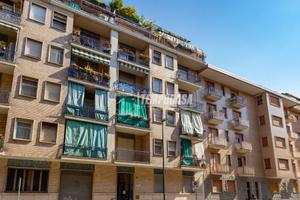 VIA VIVERONE VENDE NUDA PROPRIETA'!!