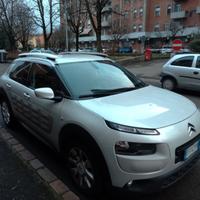 Citroen C4 Cactus blueHDI 100 S&S Shine