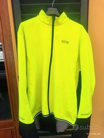 Giacca waterproof e windstopper per ciclisti MTB
