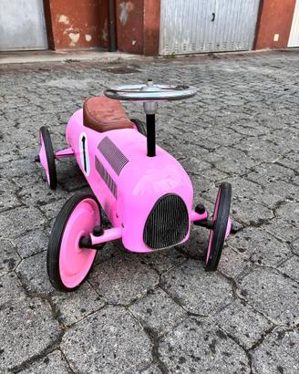 Macchina a pedali vintage, pezzo da collezzione