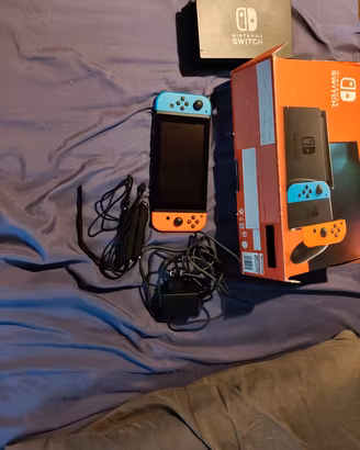 Nintendo Switch 