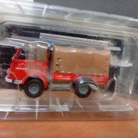 Modellino Camion Renault Tout Usage 4x4