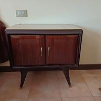 Coppia di comodini anni 50