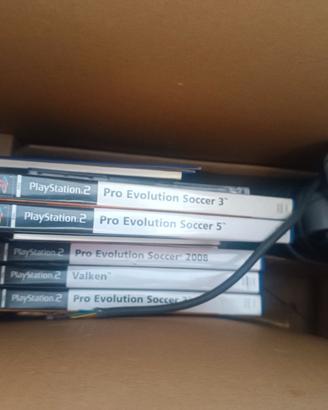 PlayStation 2 con giochi e 2 joypad + multiplayer