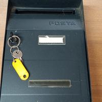 cassetta porta lettere 