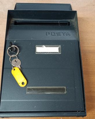 cassetta porta lettere 
