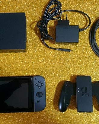 Nintendo switch confezione completa