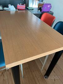 Tavolo per isola centrale cucina per pranzare