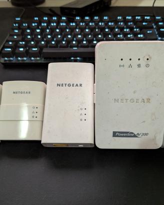 Netgear Powerline - set da 5 + WiFi