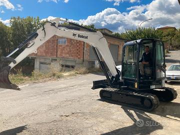 Miniescavatore bobcat e 60