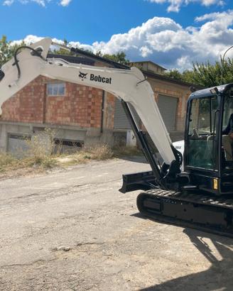 Miniescavatore bobcat e 60